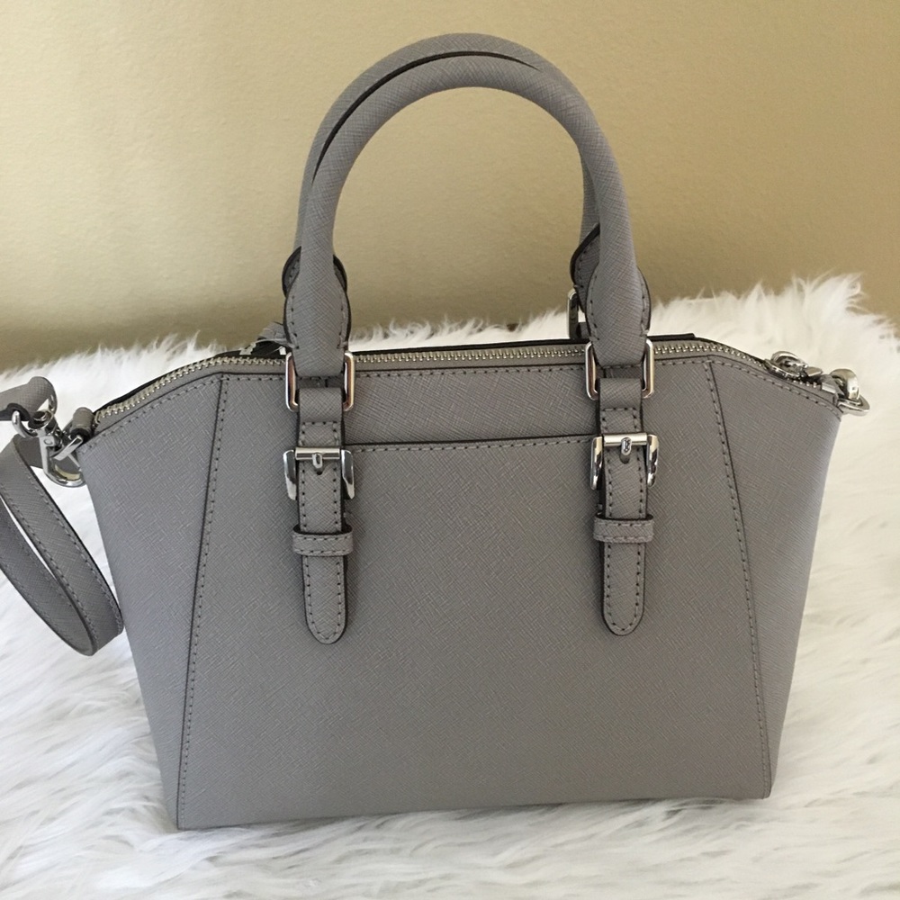New Michael Kors Ciara messenger bag - Picture 3 of 8